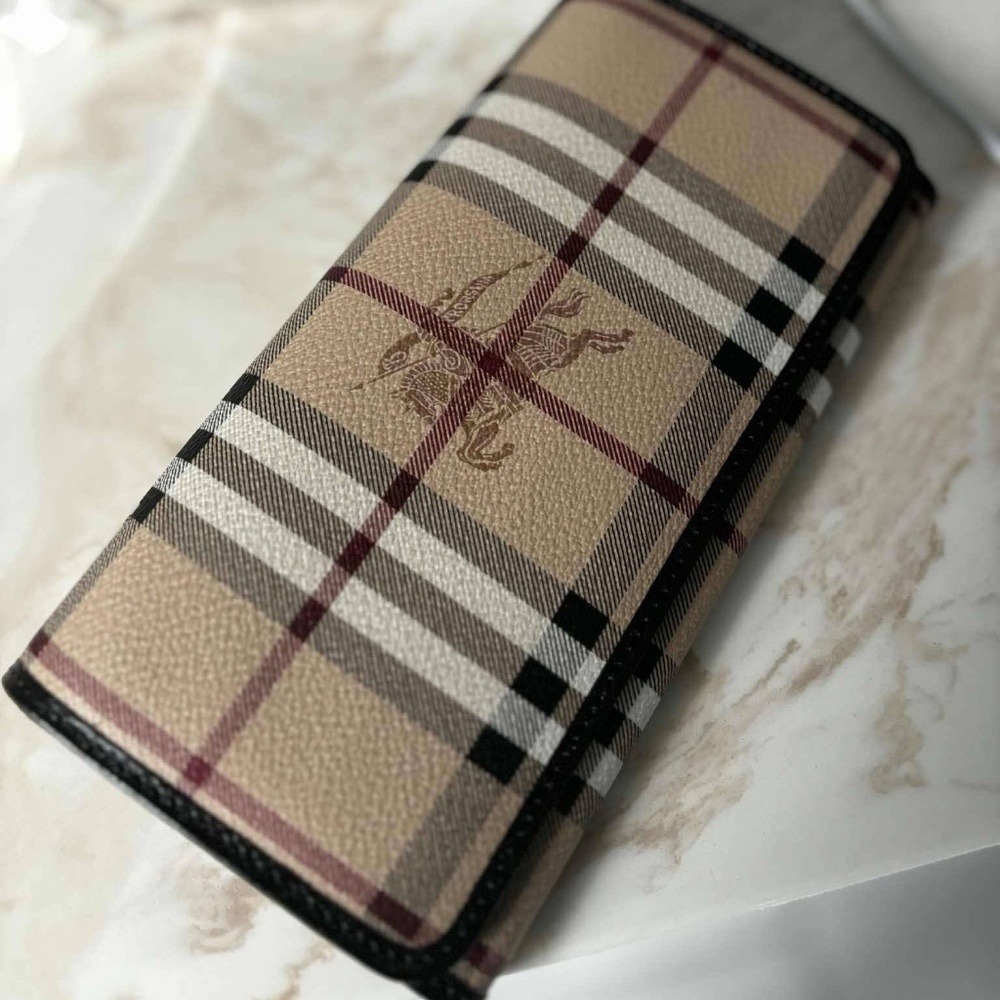 Burberry Women’s Wallet